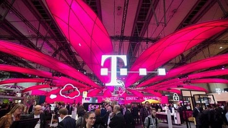 Náhledový obrázek - Magenta je naše: německý telekom se soudí o barvu s americkou pojišťovnou