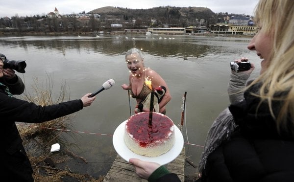 2012-10-otuc5beilkync49b-alc5bebc49bta-pourovc3a1-v-ledovc3a9-vl