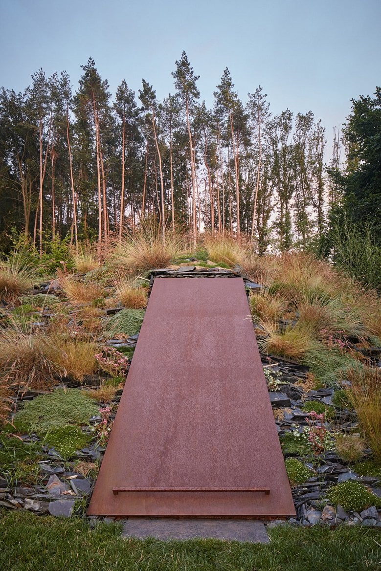 2021-09-petrjanda-brainwork-lazy-house-boysplaynice-27-scaled.jp