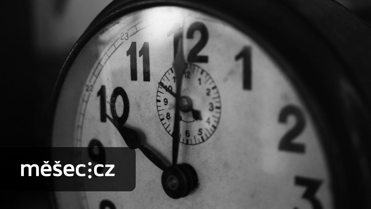 Úřady práce spustí superdávku a prodlouží úřední hodiny. Kdy jít podat žádost?