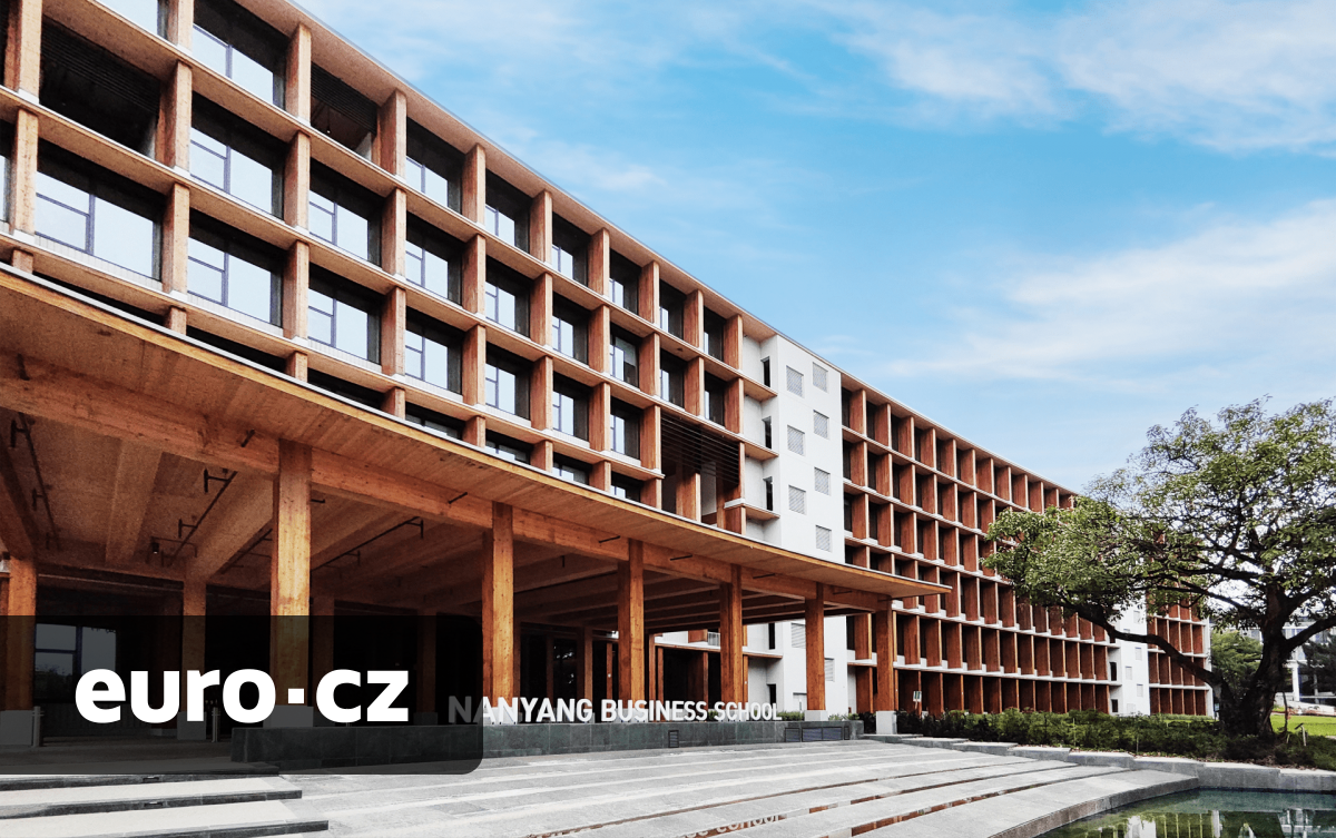 Jako když vstoupíte do lesa. Kampus singapurské univerzity ozdobila největší dřevěná budova v Asii