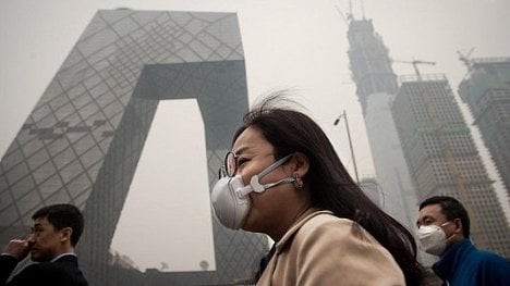 Náhledový obrázek - Kdyby všichni znečišťovali ovzduší jako Rusko nebo Čína, teplota by do roku 2100 stoupla o 5 stupňů
