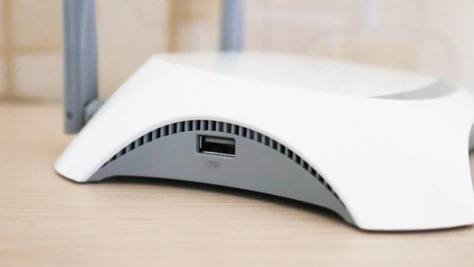 Má váš router USB port? Tady je 6 praktických využití, o kterých jste možná ani nevěděli