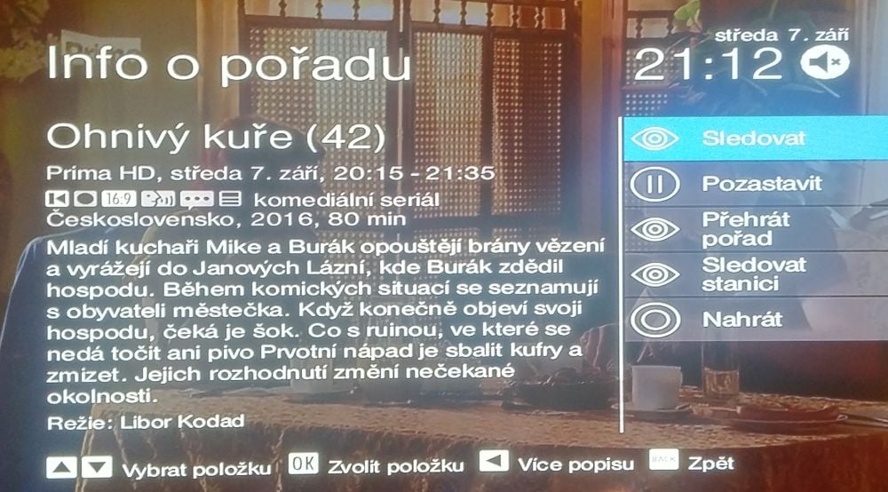 Druhé zmáčknutí tlačítka OK vyvolá podrobné informace o pořadu a kontextové menu.