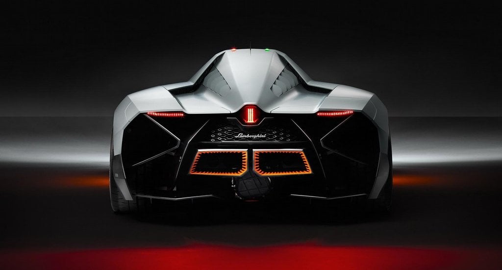 2017-11-lamborghini-egoista-4.jpg