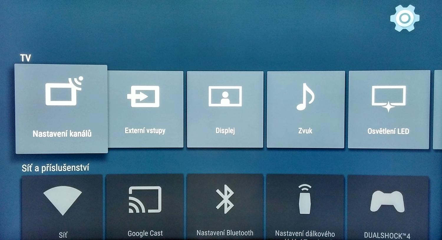 Menu nastavení televizoru.