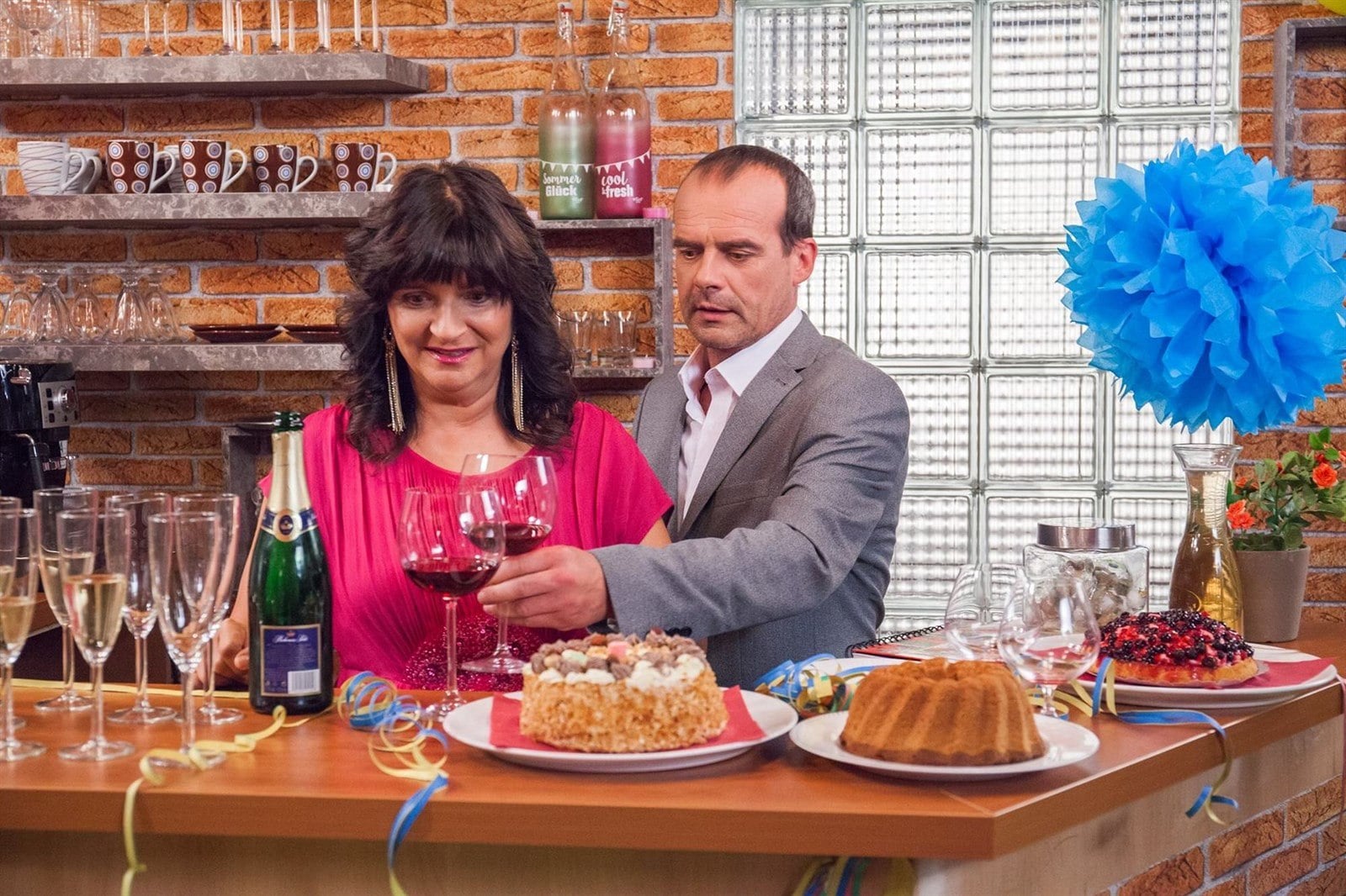 Sousedé (TV Barrandov)