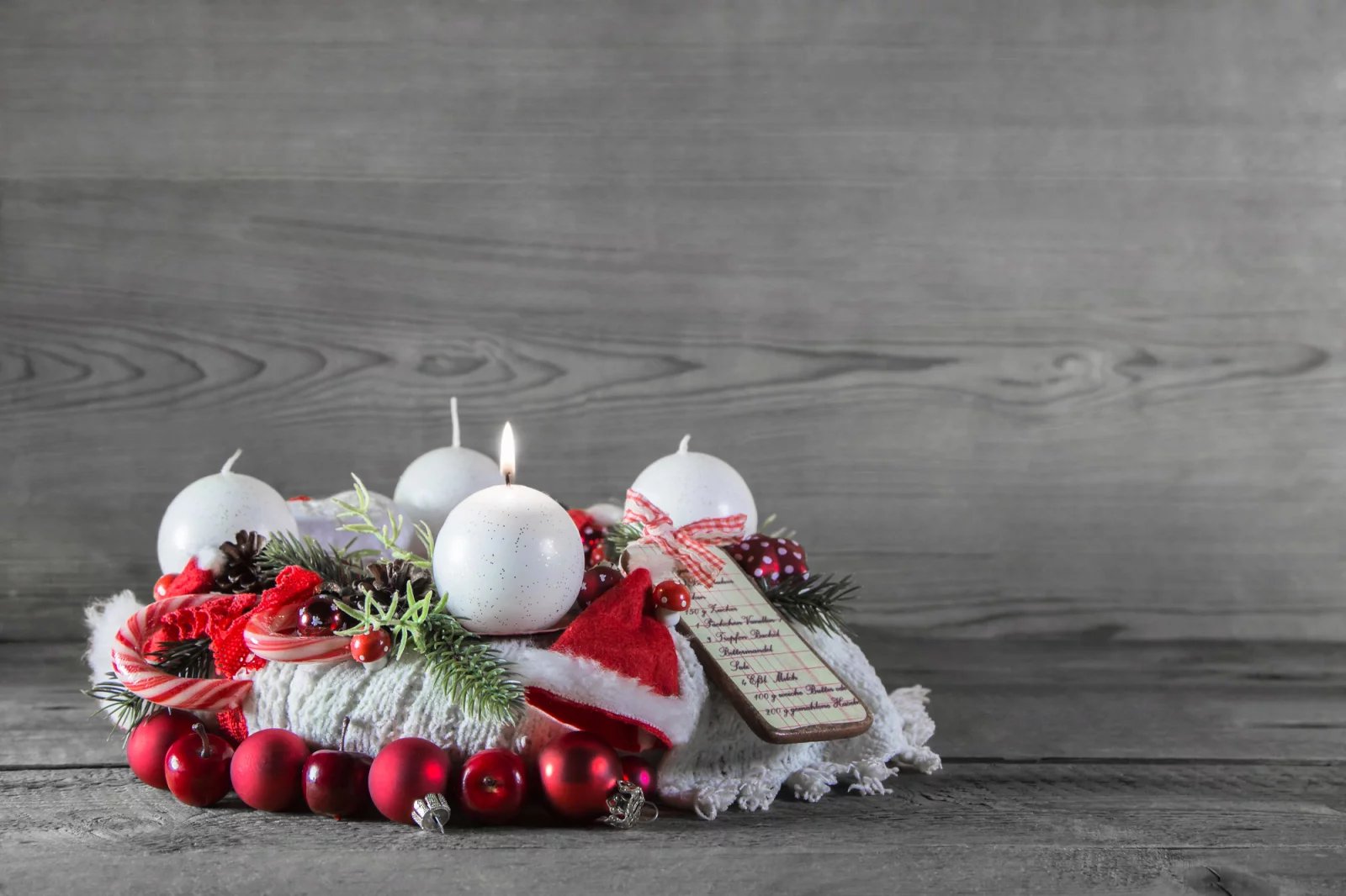 Adventní věnec může být klasický i úplně moderní