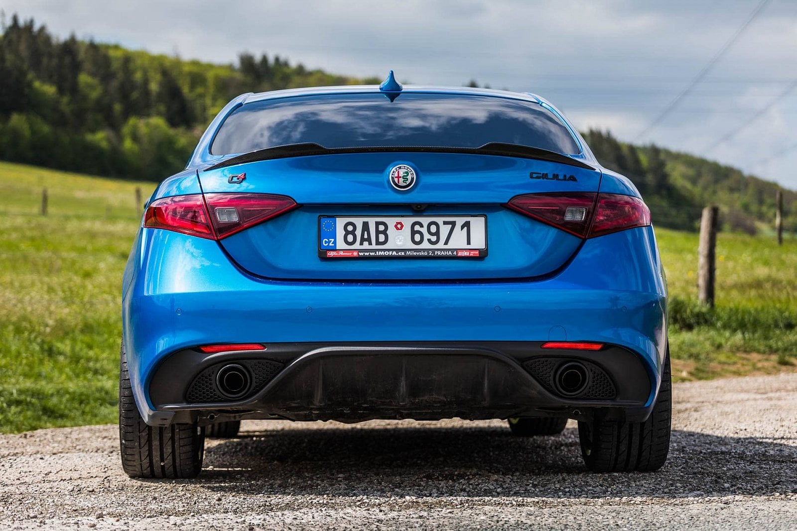 2020-06-alfa-romeo-giulia-veloce-16.jpg