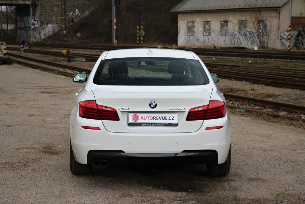 2013-10-bmw-520xdrive-110.jpg