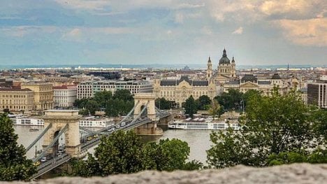 Náhledový obrázek - Povinnost vůči budoucím generacím. Budapešť vyhlásila stav klimatické nouze