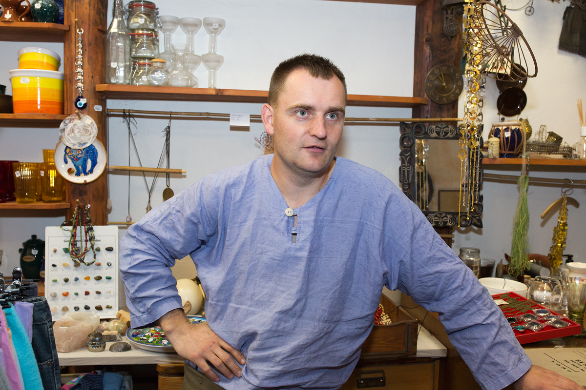 Drátenictví jako profese stále žije. Příkladem je Aleš Kulhánek.