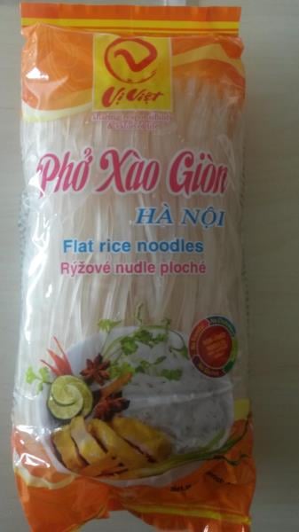 ARCI, Praha 4: Rýžové nudle různé druhy - vůně a chuť výrobku po přípravě byly netypické, cizí, nepříjemné, zatuchlé, po amoniaku a fekáliích. Vyrobeno ve Vietnamu.