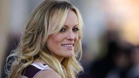 Náhledový obrázek - Stormy Daniels byla loni zatčena ze msty, zasahující policisty čeká trest