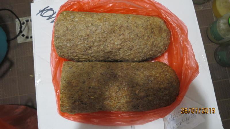 57 nálezů v kategorii nebezpečných potravin. Pavel Konvalina, Klášterní restaurace Česká Lípa, sekaná pečená. Výrobek měl našedlou barvu, okoralý vzhled, oslizlý povrch a nakyslou vůni.