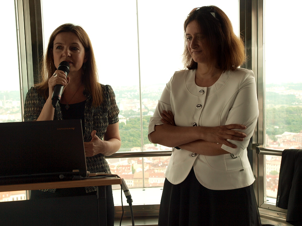 ATO představila na žižkovské věži crossmediální studii