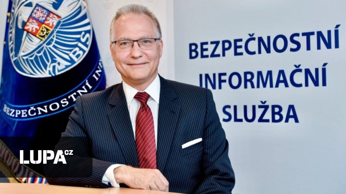 Čína se nabourává do elektronických zařízení a sítí a hackuje nás Rusko, varuje BIS