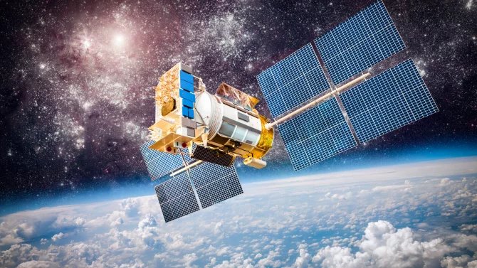 Vesmírný satelit