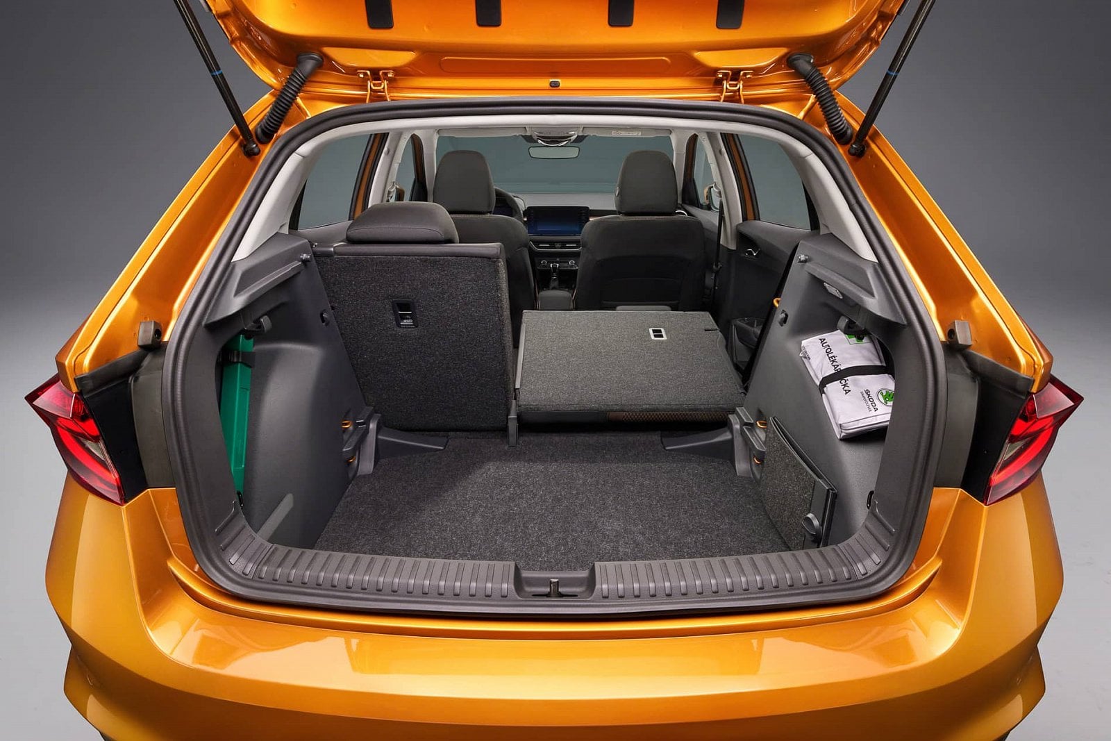 2021-05-skoda-fabia-4gen-18.jpg