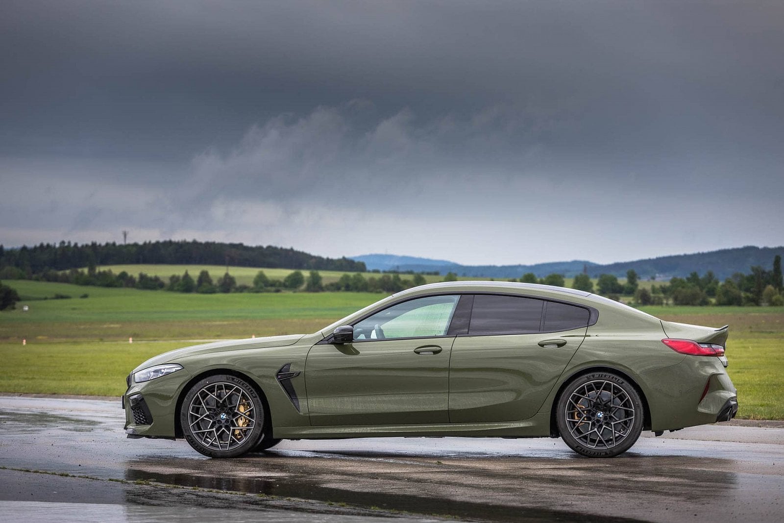 2020-08-bmw-m8-gc-9.jpg