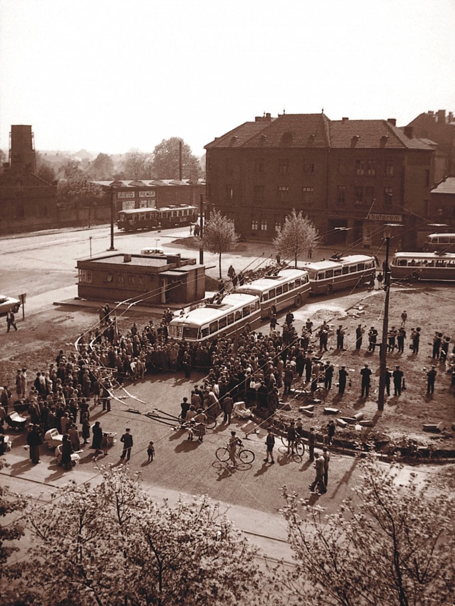 MHD v Ostravě, rok 1952.