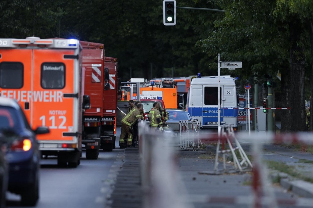 2017-02-v-nc49bmecku-kvc5afli-obavc3a1m-evakuovali-konzulc3a1t-u