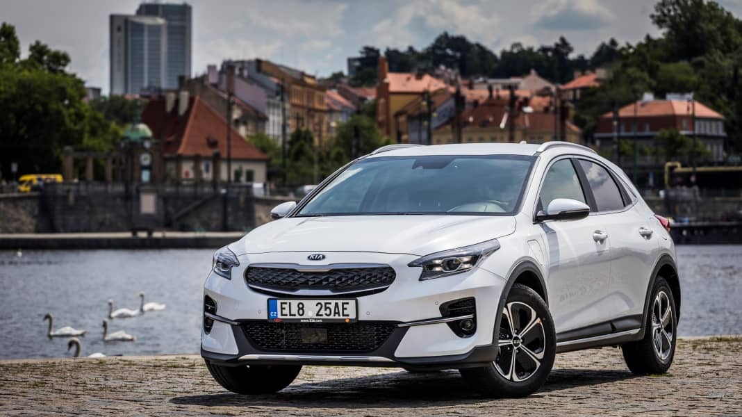 Test Kia XCeed PHEV: Od pantáty vedou dráty...