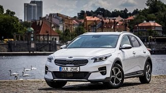 Náhledový obrázek - Test Kia XCeed PHEV: Od pantáty vedou dráty...