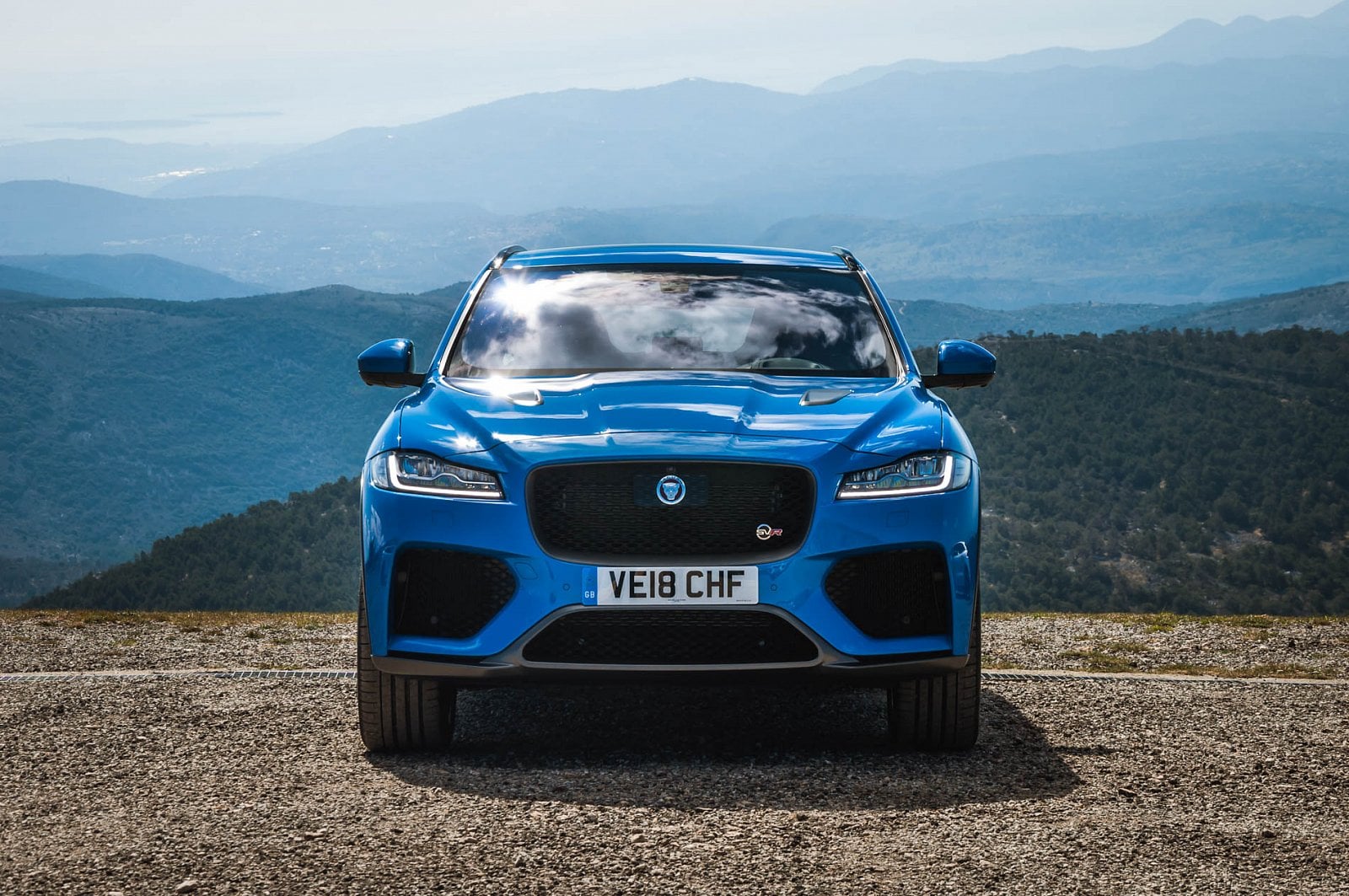 2019-04-jaguar-f-pace-svr-60.jpg