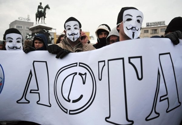 2018-06-demonstrace-proti-acta-11-2-2012-6.jpg