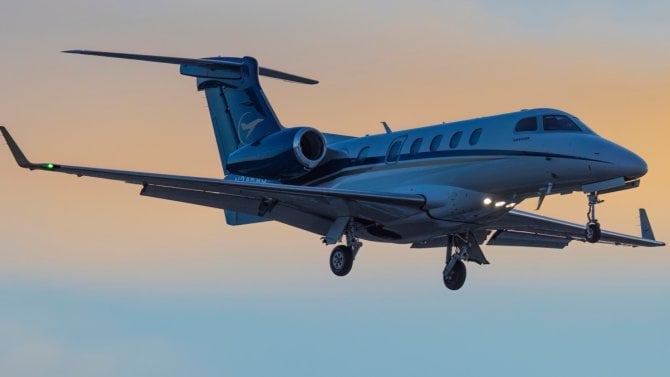 Embraer Phenom 300E
