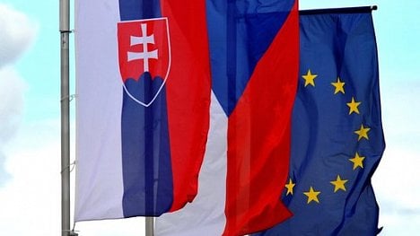 Náhledový obrázek - Mzdy na Slovensku rostou, Slováci už do Česka za prací nechtějí