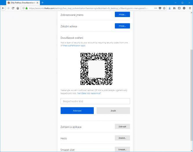 Kód QR naskenujte v mobilním generátoru. V něm vygenerovaný ověřovací číselný kód zadejte do pole na stránce