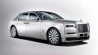 Náhledový obrázek - Rolls-Royce Phantom: Vlastní platforma, přes 130 kg zvukové izolace a komfort létajícího koberce