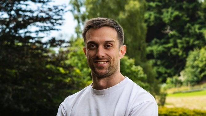 Aby firmy neměly tolik starostí s fakturací. Češi investují do britského startupu Rightcharge, který zjednodušuje nabíjení elektromobilů