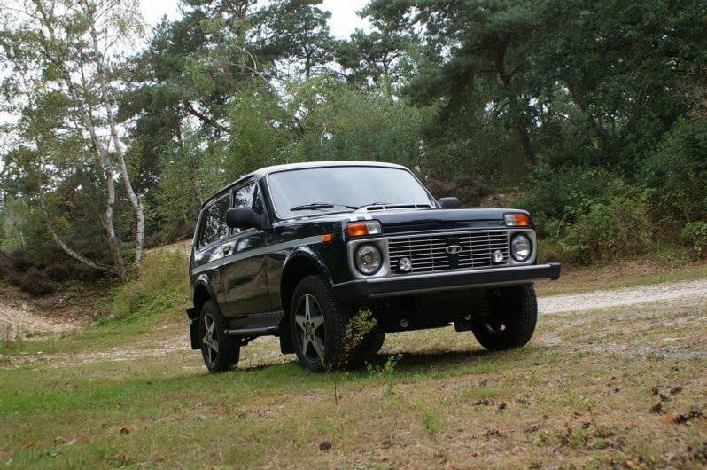2013-01-lada-niva-tsarina.jpg