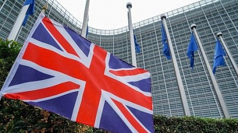 Náhledový obrázek - Brusel tlačí na rychlý brexit. Druhá fáze dostala zelenou