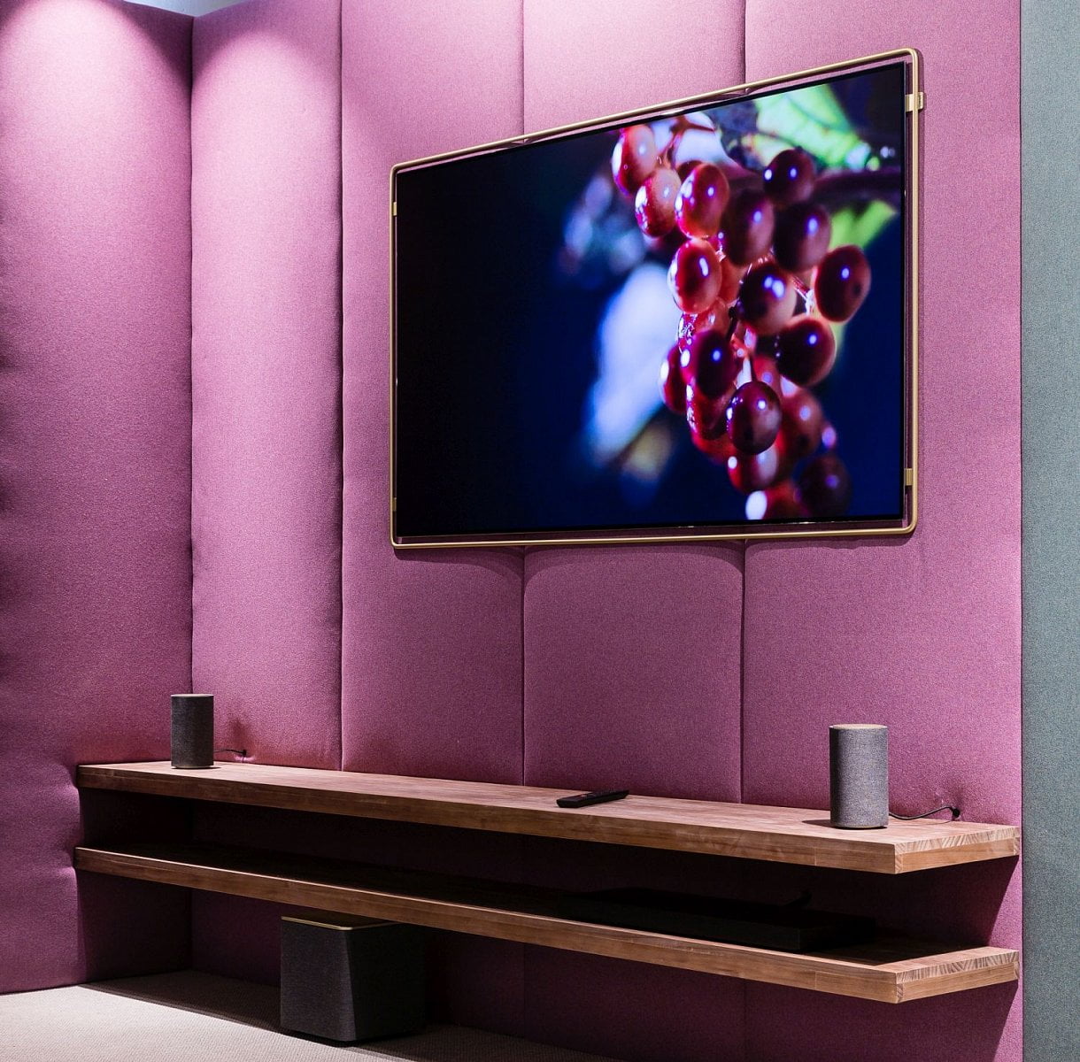 Loewe Bild X concept