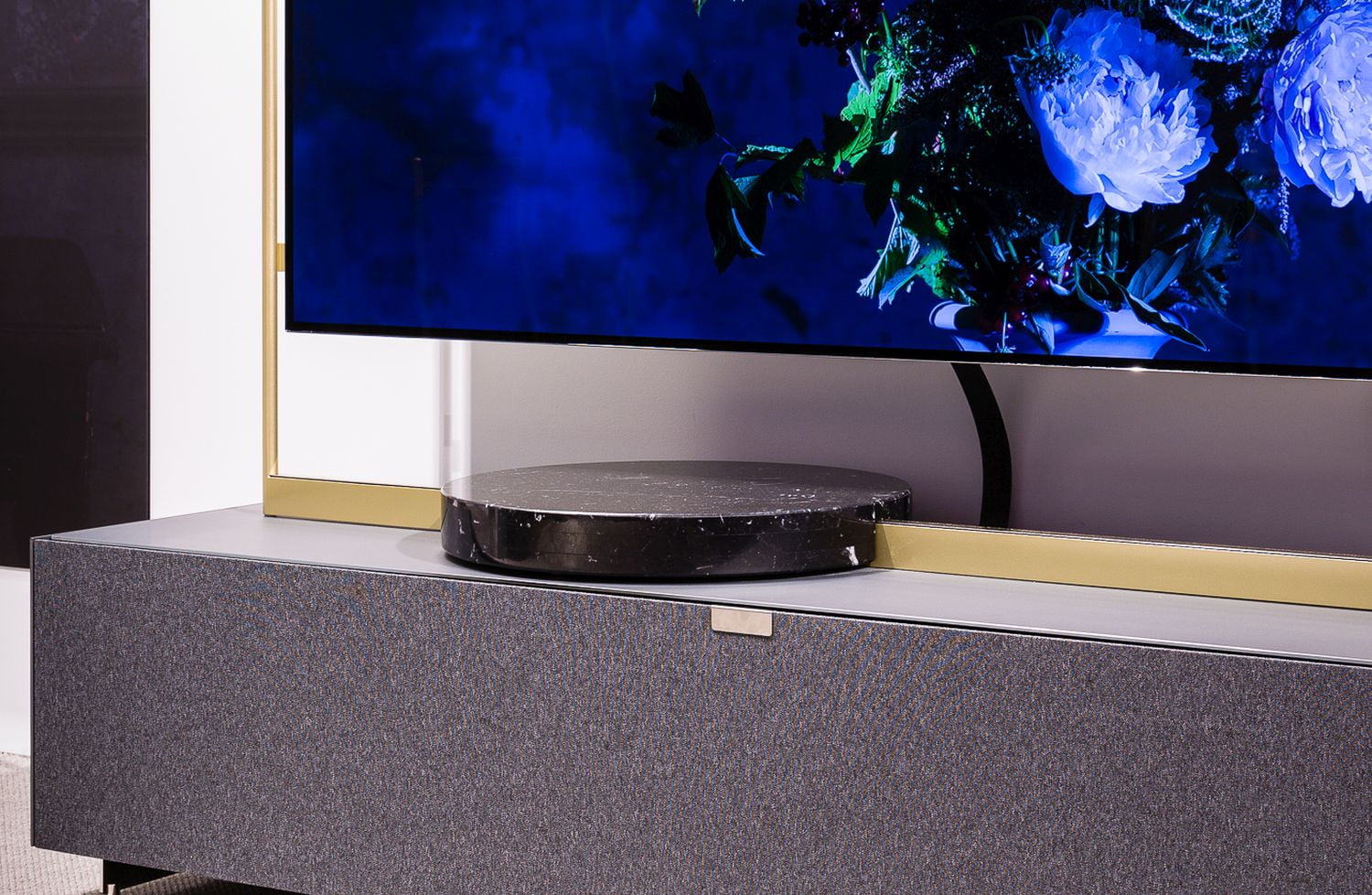 Loewe Bild X concept