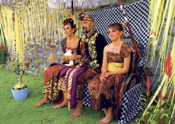 2012-04-znepc599c3a1telit-si-bohy-na-bali-se-nevyplc3a1cc3ad-1.j