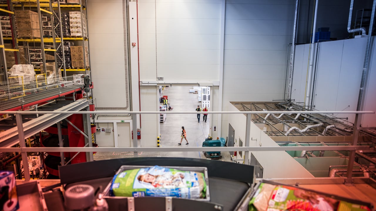 Logistické centrum Mall.cz v Jirnech u Parhy