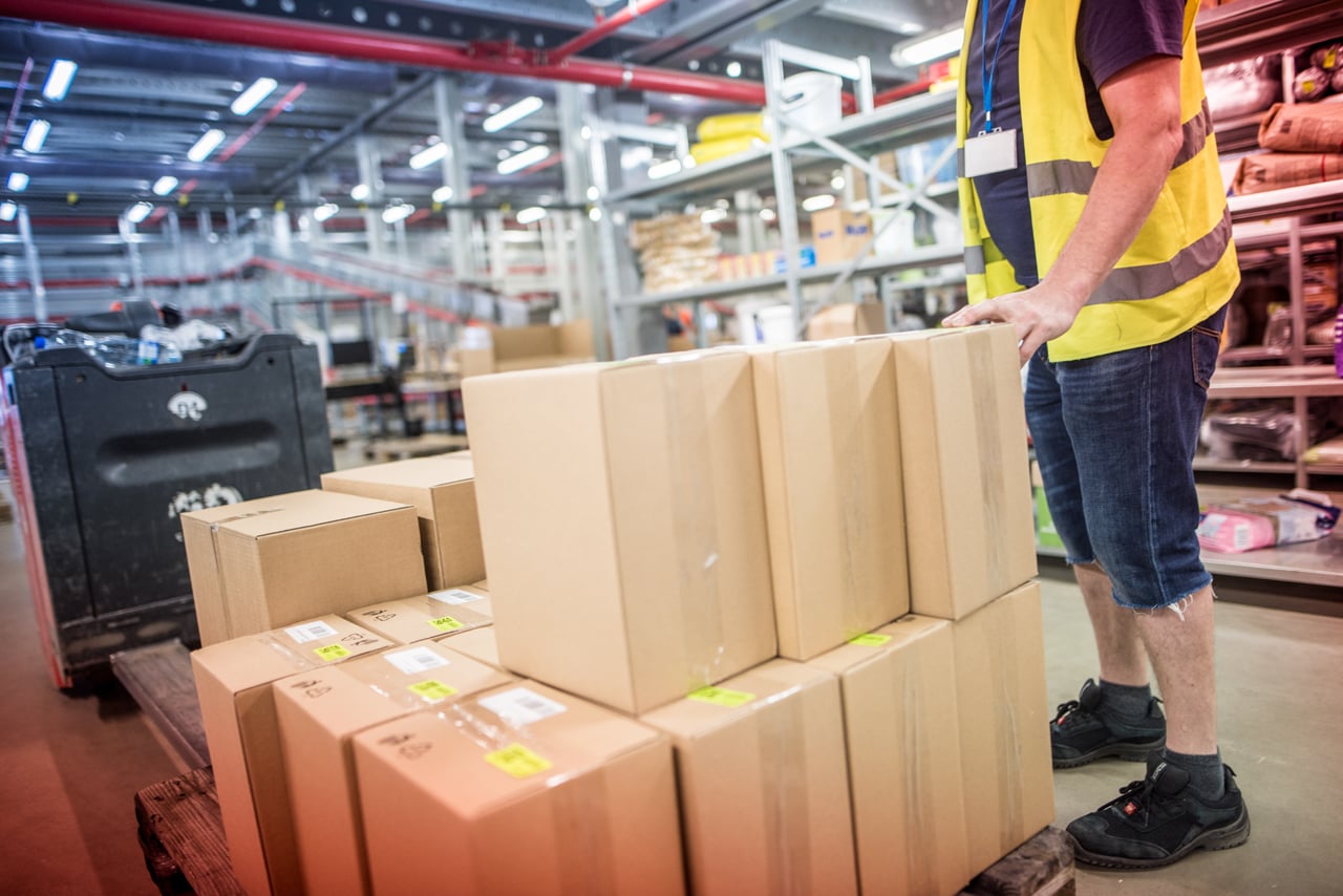 Logistické centrum Mall.cz v Jirnech u Parhy