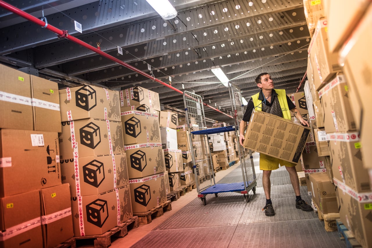 Logistické centrum Mall.cz v Jirnech u Parhy