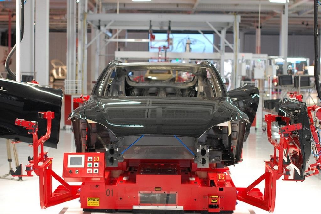 2011-09-jak-vznikc3a1-vc5afz-tesla-model-s-5.jpg