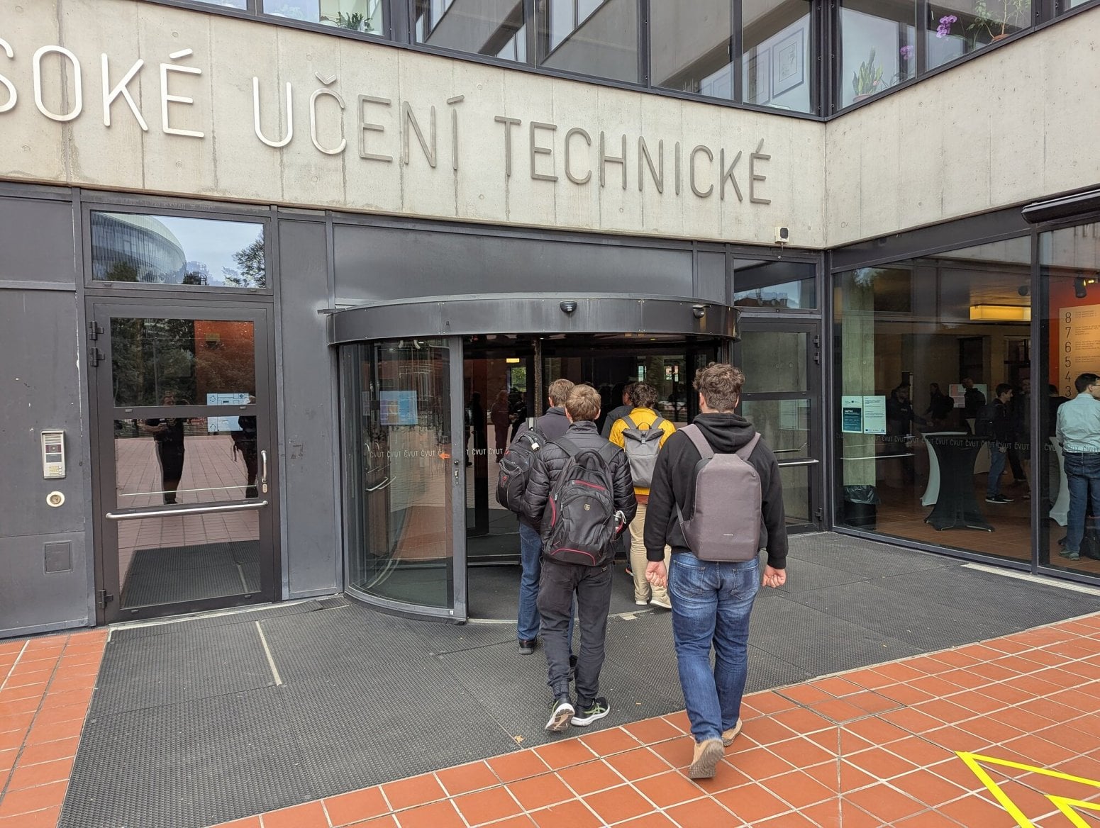 LinuxDays 2025 sobota