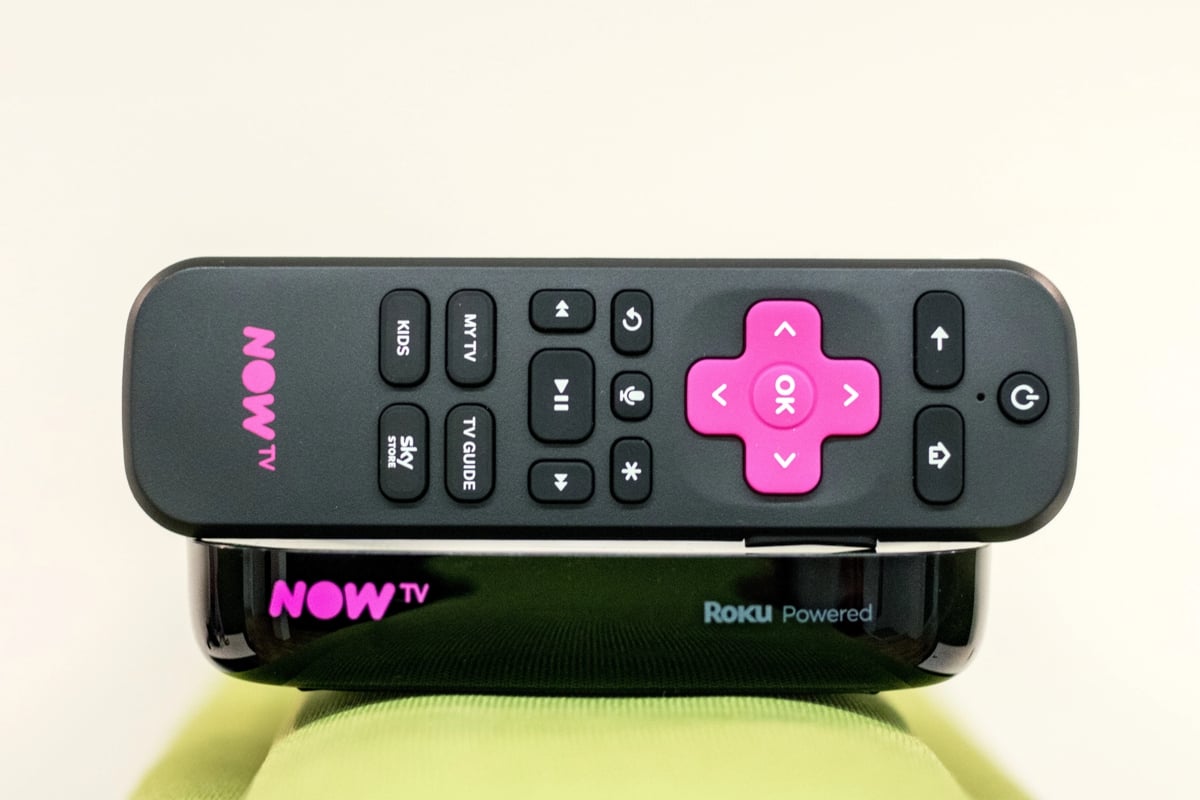 Přístroje pro operátory a zámořské verze