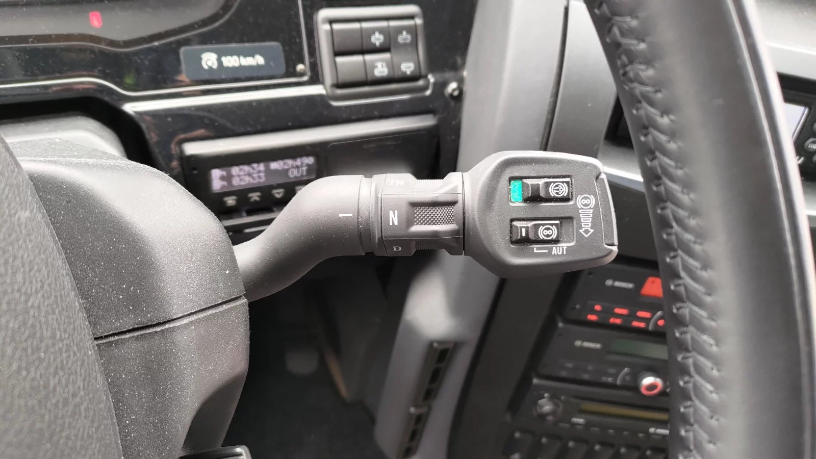 Nová Scania Irizar dopravce 
UMSE s.r.o. jezdícího pro FlixBus. Masarykův okruh v Ostrovačích, školení bezpečné jízdy pro řidiče FlixBusu. (22. 10. 2024)