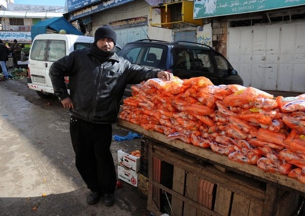 2018-08-ramallc3a1h-symbol-ekonomickc3a9-politiky-fajc3a1dismu-1