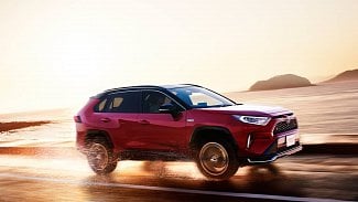 Náhledový obrázek - Nabíjecí hybrid Toyota RAV4 ujede přes 1300 km, ale zatím jen v Japonsku