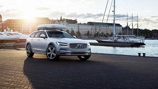 Náhledový obrázek - Volvo V90 Cross Country v edici Ocean Race má koberečky vyrobené z rybářských sítí